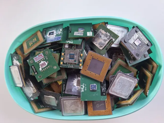 Vendo Lote de processadores ,variáveis como está nas fotos.