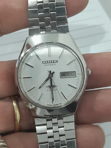 Vendo relógio citizen automático mostrador branco 