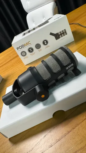 Microfone RODE PODMIC