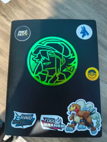 Álbum pokémon 2x2,não vem com cartas!!