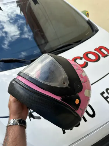 Capacete tamanho 58