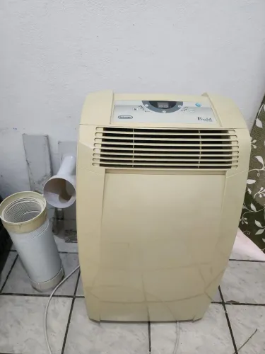 Ar condicionado portátil DeLonghi 10500BTU 220v