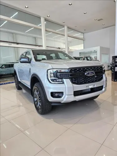 Ford Ranger Black 2.0 4X2 CD TB Diesel Aut. 2026