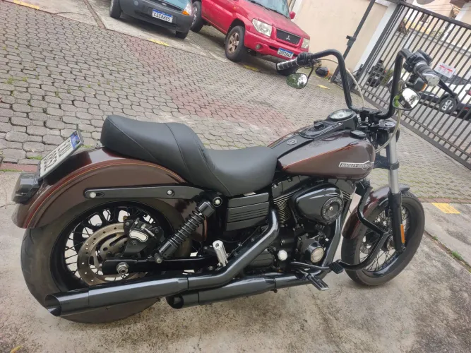 Harley Davidson Dyna Super Glide Custom