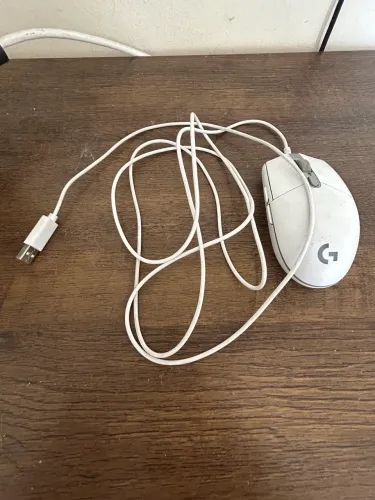 Mouse logitech g203 
