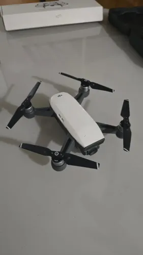 DJI Spark Combo Fly More + 3 Baterias + Acessórios - Tudo ainda na Caixa