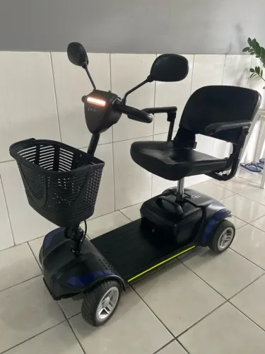 Scooter Dellamed 