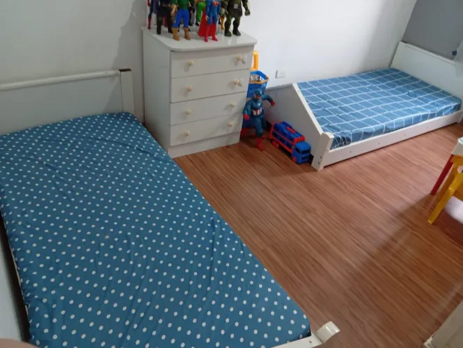 Vendo 2 camas solteiro infantil