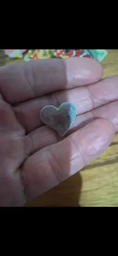 Pin Coração since 70