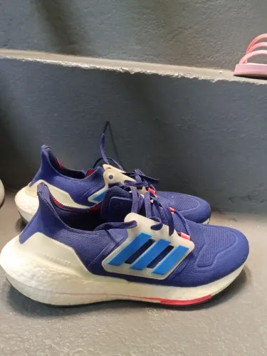 Adidas ultraboost 22 adidas azul escuro 