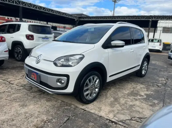 Volkswagen Up! Cross 1.0 TSI Total Flex 12V 5P 2017