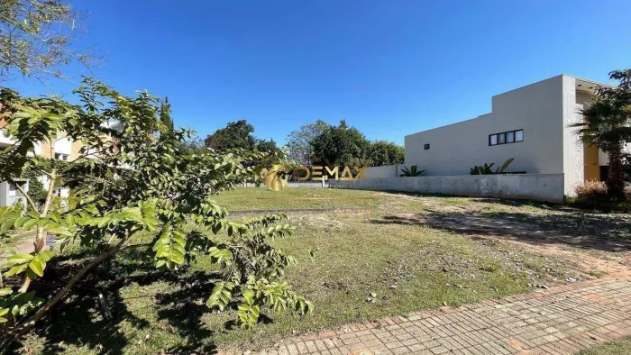 Terreno de Condomínio, Condomínio Chácara Serimbura, São José dos Campos - R$ 5.2 mi, Cod: