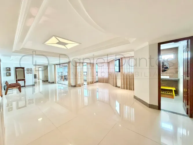 Cobertura planta 388m² em Lagoa Nova, Edifício Cristo Redentor. Confira!!