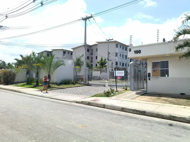 Imóvel para aluguel possui 52 metros quadrados com 2 quartos em Paumirim - Caucaia - CE