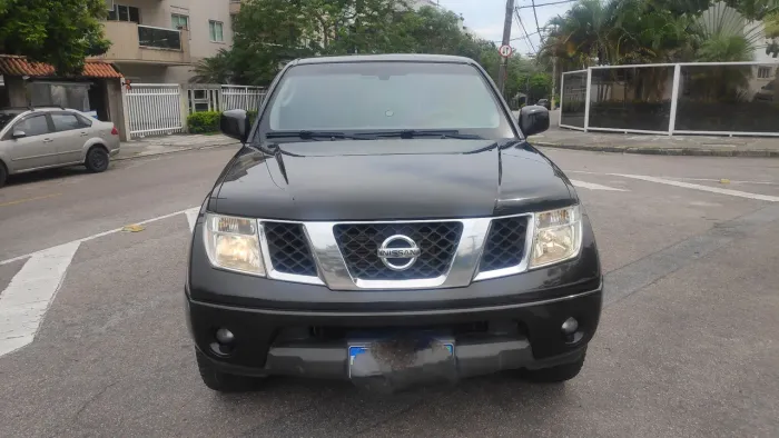 Nissan Frontier Se/se Strik CD 4X4 2.5 TB Dies. 2012