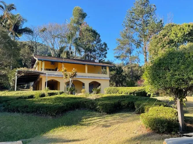 Chácara com 5 dormitórios à venda, 65000 m² por R$ 2.800.000,00 - Extrema - Extrema/MG