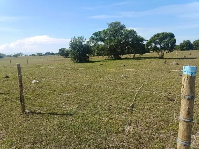 Terreno medindo 40 x 50 2.000m2 - Goiabal -Quissamã-Rj