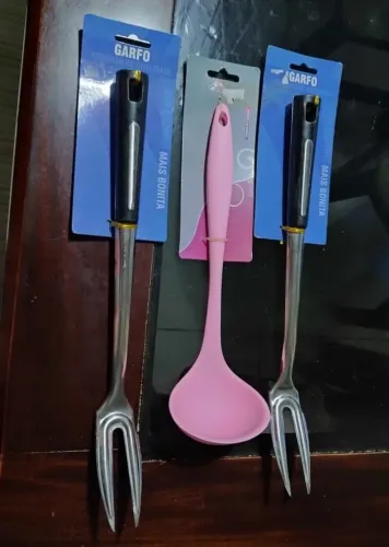  Garfo de churrasco,concha e abridor de coco( cada)