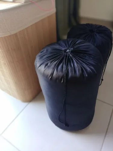 2 SACOS DE DORMIR - VIAGEM/ACAMPAMENTO
