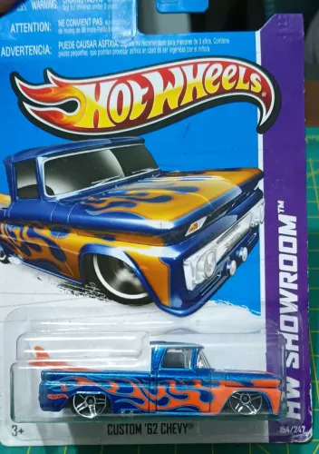 HOT WHEELS CUSTOM '62 CHEVY - HW SHOWROOM 2012