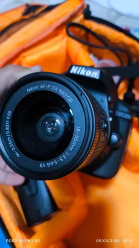 Máquina Fotográfica Nikon