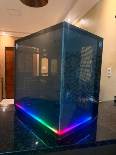 Gabinete Gamer Aquário RGB ATX Kalkan Skye