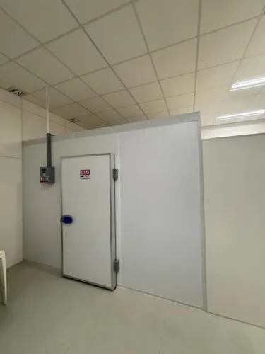 CAMARA FRIA 3X3 - SOB MEDIDA (RESFRIADA / CONGELADA)