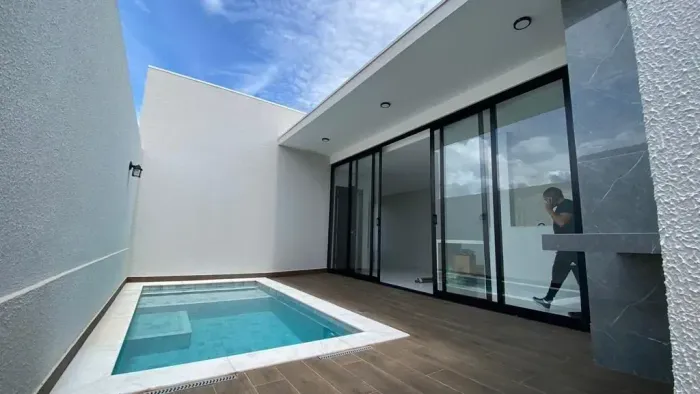 Casa para aluguel com 03 suítes condomínio Primor das Torres