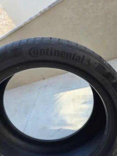 Pneus original do Fastback 