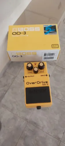 Pedal Boss OD-3 OverDrive - Made in Taiwan (Componentes Clássicos) + Caixa e manual