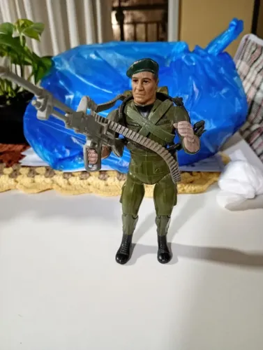 Bonecos rambo 280 cada