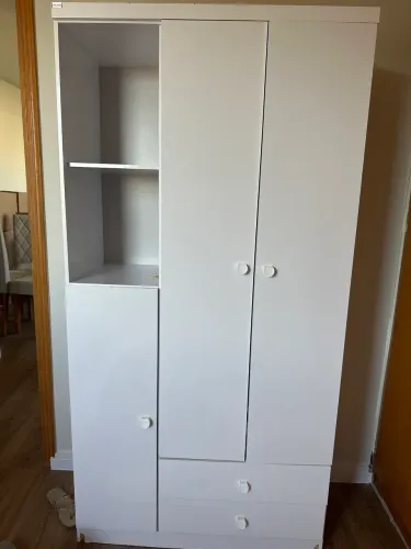 Guarda roupa de bebê 