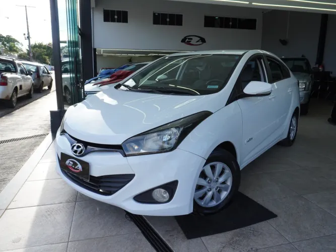 Hyundai HB20S C.plus/c.style 1.6 Flex 16V Mec.4p 2014