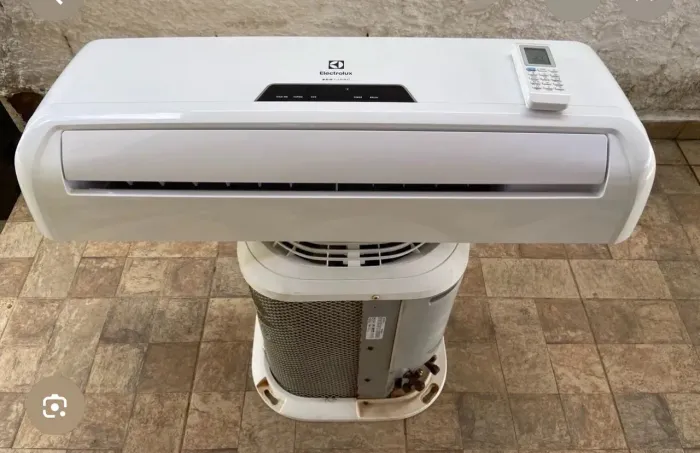 Vendo-se Ar-condicionado 09.000 Btus