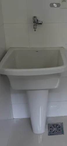 Tanque de louça celite semi-novo