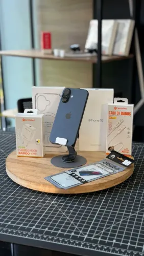 iPhone 16 256GB