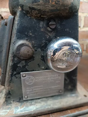 Antiga desnatadeira alemã.