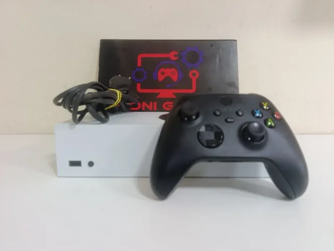 Xbox Séries S - 3 meses de garantia (18x no cartão de crédito)
