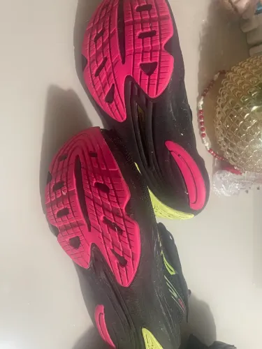 Tênis Mizuno base one 38