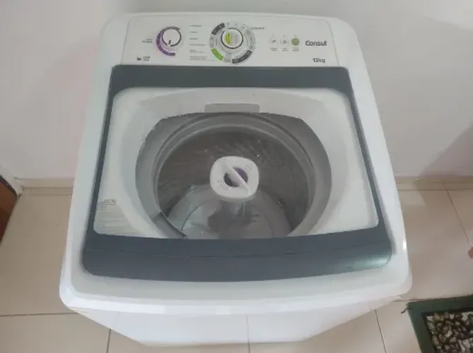 Máquina de Lavar Consul 12 kg. Com defeito no agitador