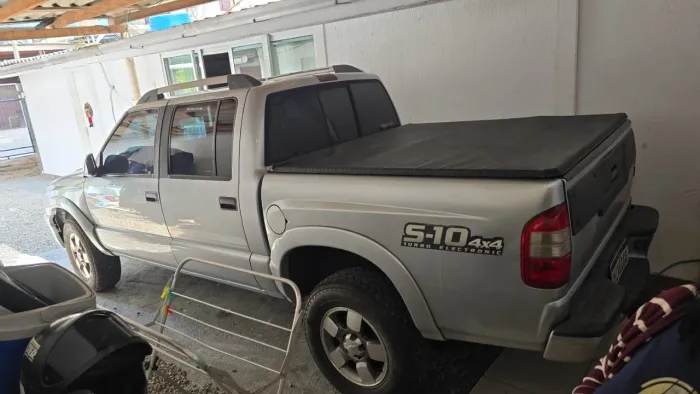Chevrolet S10 Pick-up Exec. 2.8 4X4 CD TB Int.dies 2010