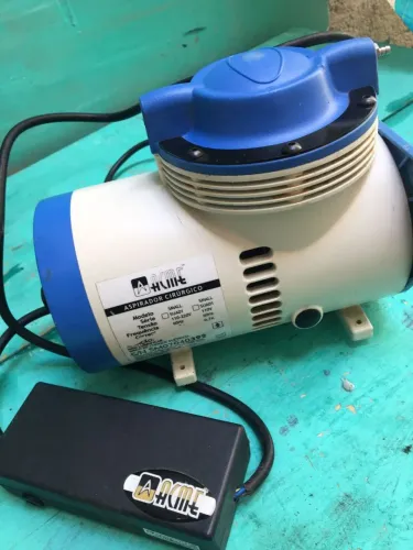 Aspirador cirurgico acme! 120volts , aceito proposta