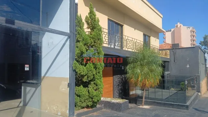 Venda de Casas / Sobrado na cidade de São Carlos