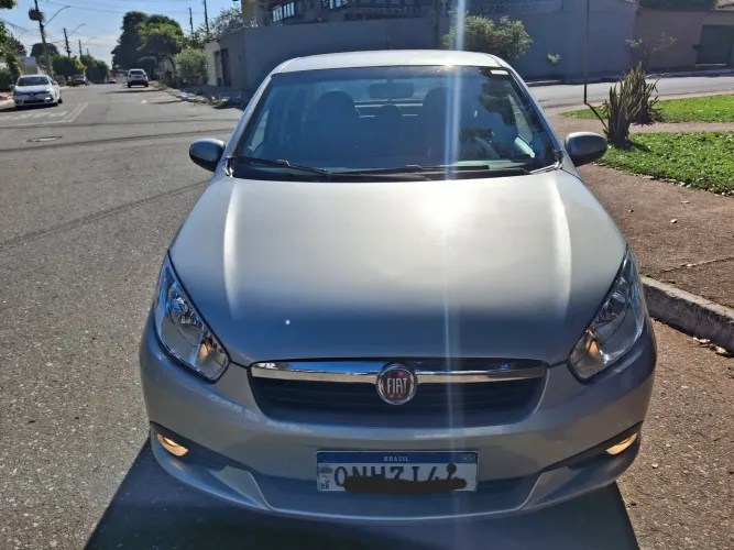 Fiat Grand Siena Attrac. 1.4 EVO F.flex 8V 2014