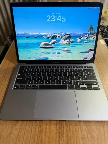 MacBook Air M1 (2020) 8GB/256GB Cinza-Espacial ? Impecável, com Caixa Completa