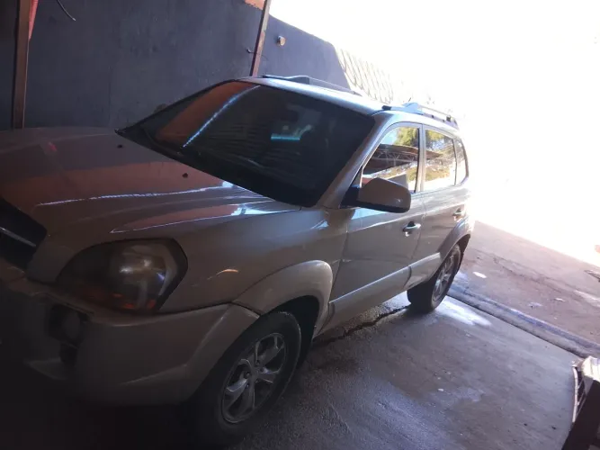 Hyundai Tucson 2.7 MPFI 24V 175cv Aut. 2009