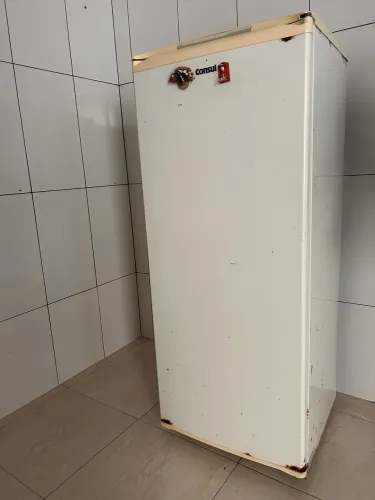 Geladeira usada