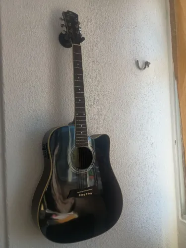 VIOLÃO ? MICHAEL DTC 9121 COM CAPA E SUPORTE DE PAREDE