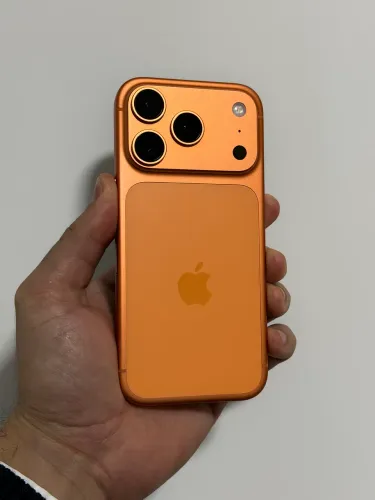 iPhone 17 Pro 256GB Laranja