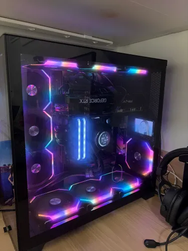 Gabinete gamer lian li O11 COM AS FANS 